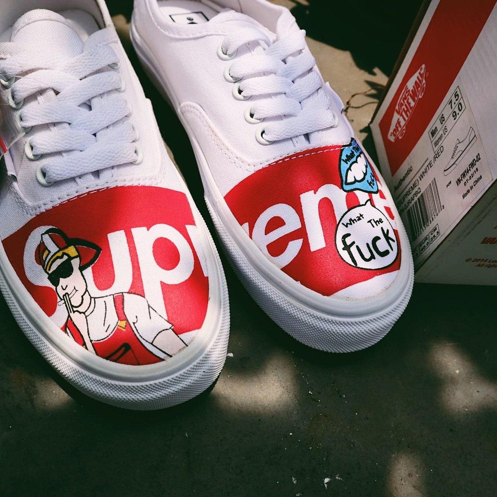 Giày Thể Thao Vans X Supreme Màu Trắng Đỏ Cá Tính