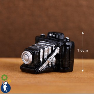Bộ 2 mô hình mini trang trí, máy ảnh cổ điển 1.9x2cm