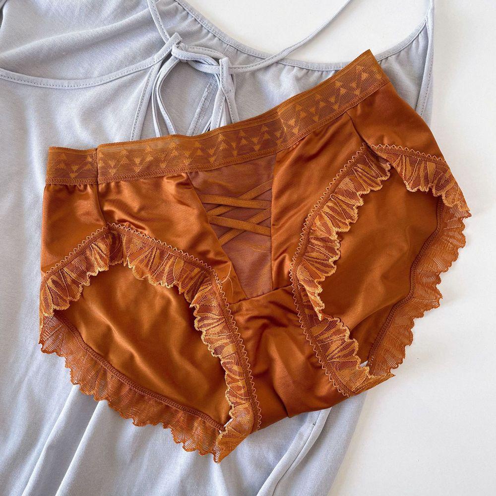 Quần Lót Cotton Phối Ren Mỏng Lưng Vừa Thoải Mái Thoáng Mát Cho Nữ