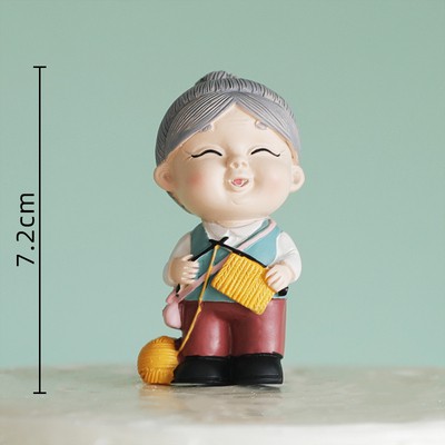 Trang trí bà đan len HQ