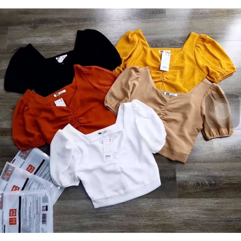 Áo croptop tay ngắn