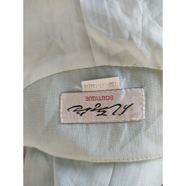 Áo khoác Hàn size M L nhỏ