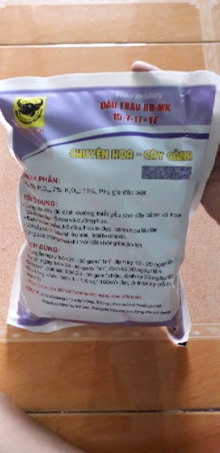 Phân bón npk chuyên hoa cây cảnh 15-7-17 TE 1kg