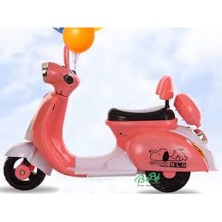 Xe máy điện vespa 3279