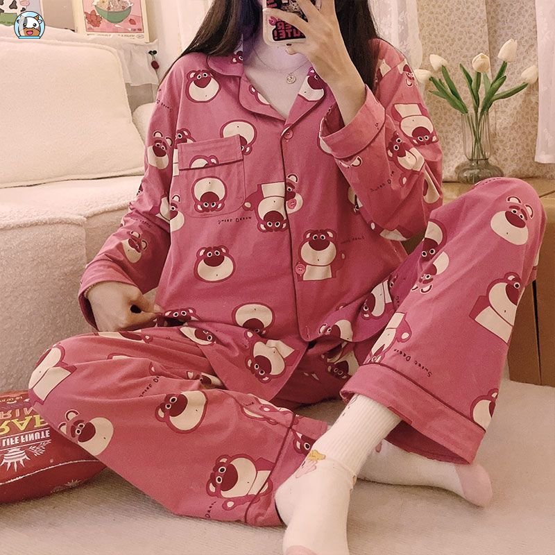 Bộ Đồ Ngủ Tay Dài In Họa Tiết Gấu Và Dâu Tây Dễ Thương Thời Trang Xuân Thu Cho Nữ