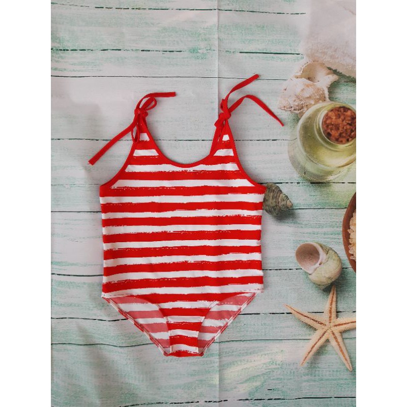 Bikini liền thân cho bé