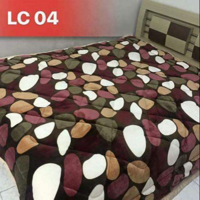 Thảm trải giường lông cừu