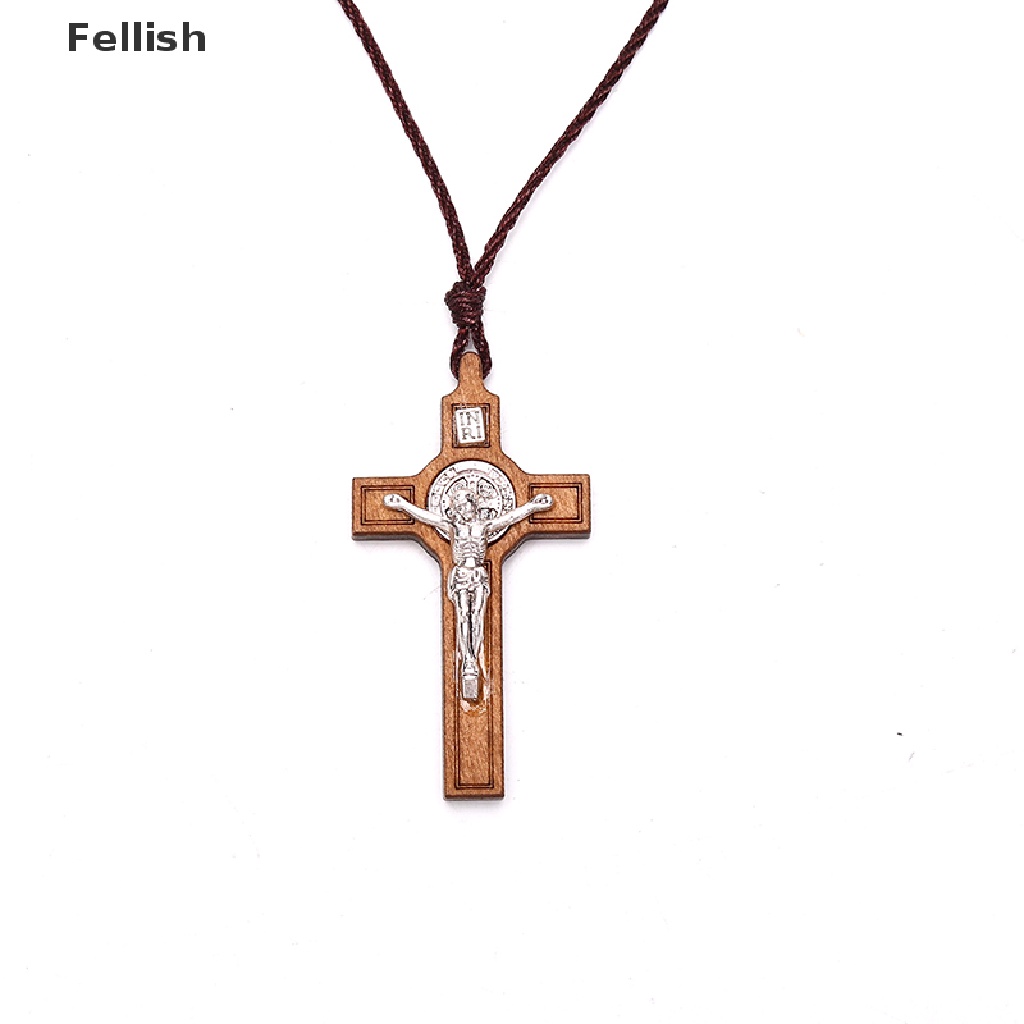 Dây chuyền mặt hình thánh giá gỗ phong cách retro thời trang