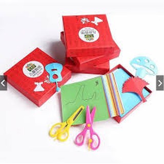 Bộ Đồ Chơi Cắt Giấy Thông Minh