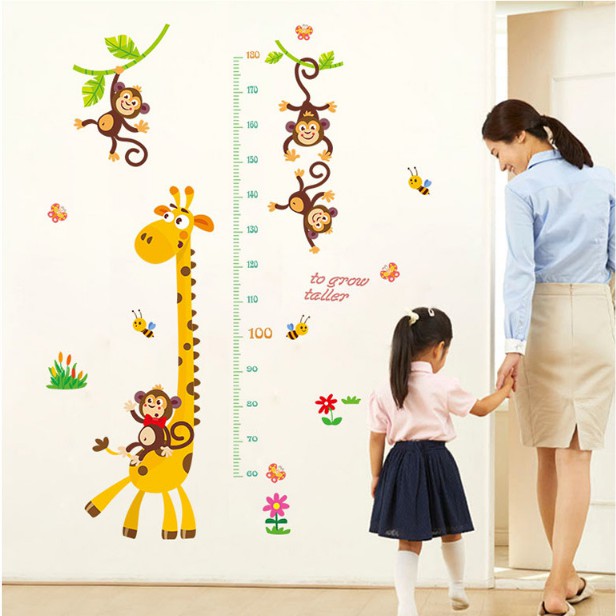 Decal trang trí tường - Thước Đo Hươu và Bày Khỉ Nâu tinh nghịch mới