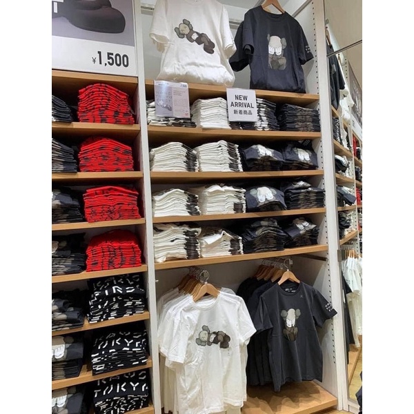 UNIQLO - ÁO KAWS nội địa Nhật