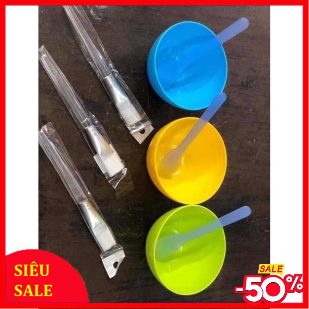 Combo Bát - Thìa - Chổi Tiện Dụng