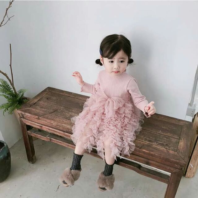 váy hồng nơ