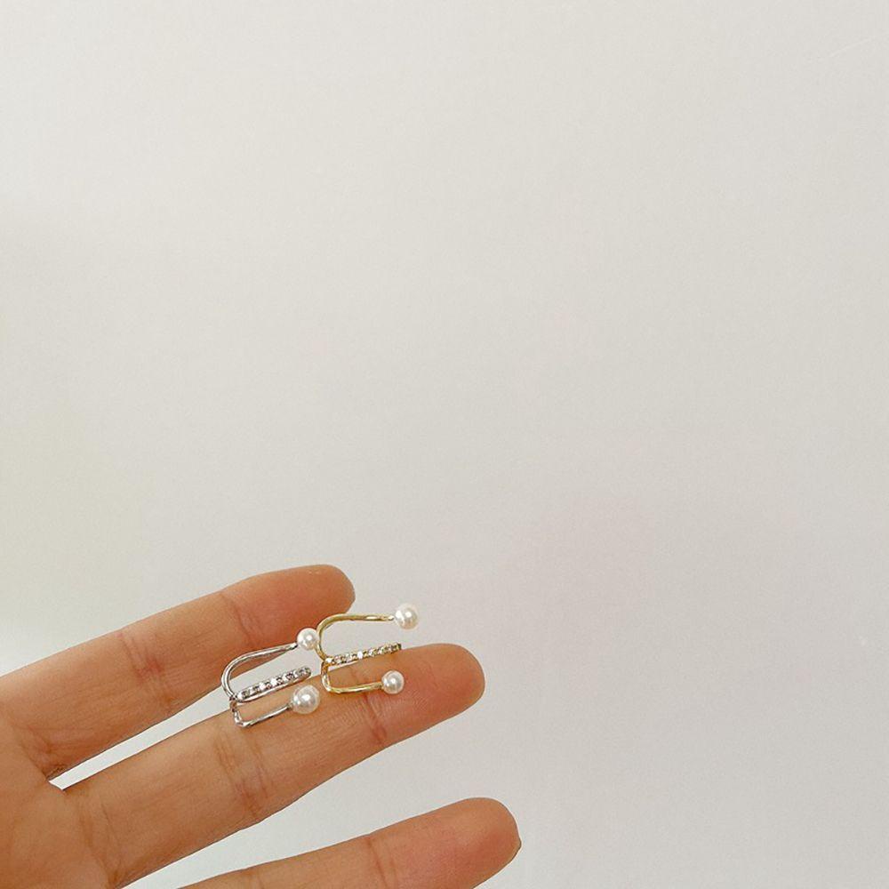 Khuyên Tai Dạng Kẹp Bằng Đồng Đính Đá Ngọt Ngào Dành Cho Nữ