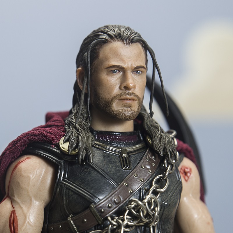 [Ảnh thật] Mô hình tượng tĩnh Thor 3 Ragnarok tóc dài 1/6 Emmpire toys - Avengers