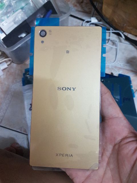 Nắp lưng Sony xperia z5 premium e6853 dành cho thợ thay thế