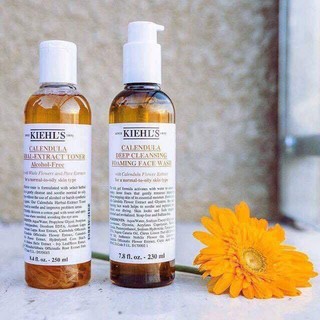 Sữa rửa mặt hoa cúc Kiehl's Calendula Deep Cleansing Foaming Face Wash 230ML
