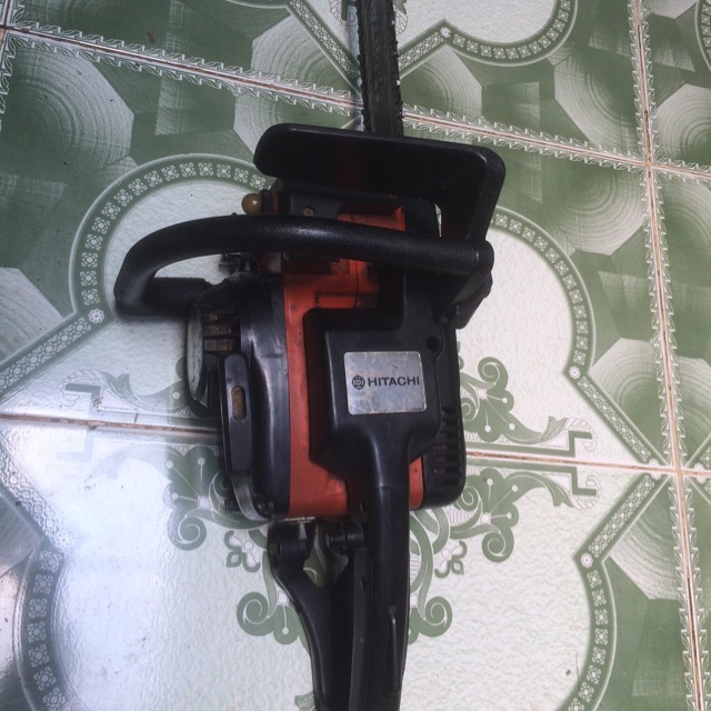 Máy Cưa Xích Hitachi Củ