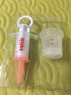 Dụng cụ uống thuốc Farlin