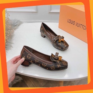 Giày mọi, giày moca lv khoá chuông fullbox, bill , túi giấy size 35-39 siêu xinh