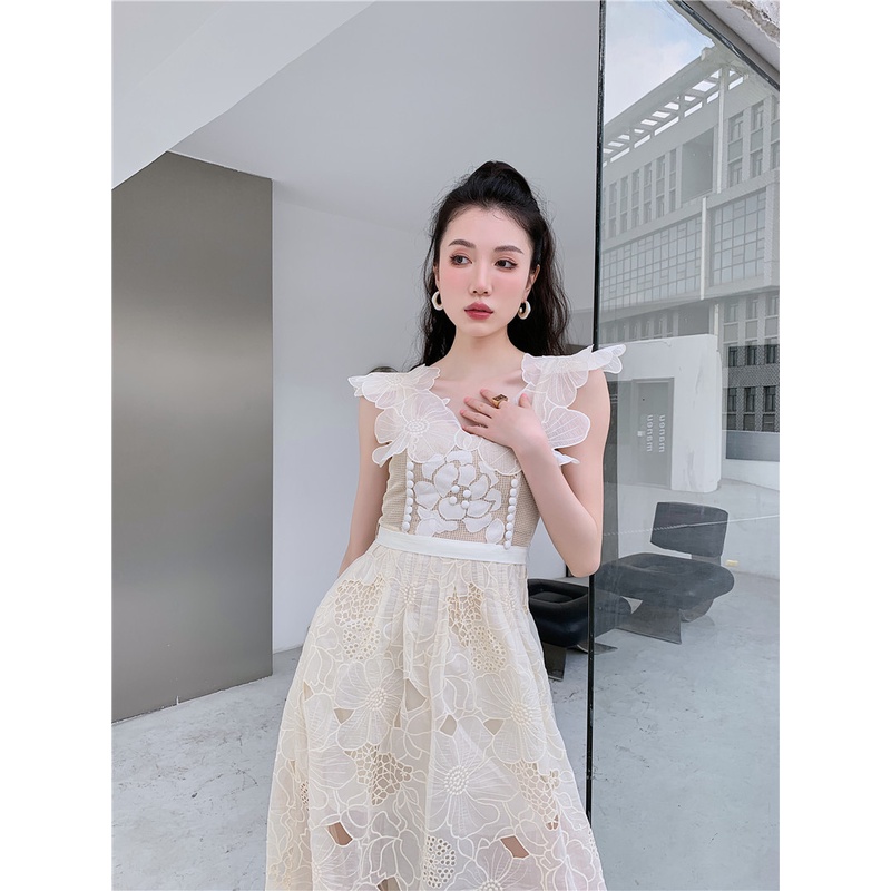 Đầm midi dự tiệc vải ren cao cấp màu kem - Triangle