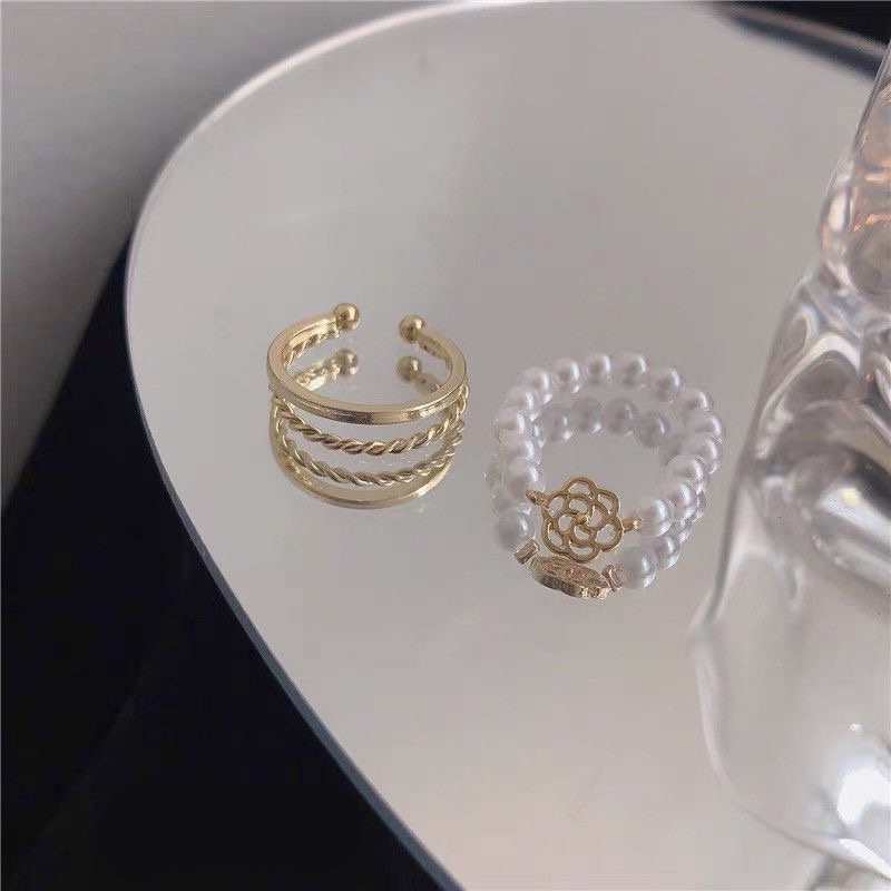 IF ME Bộ nhẫn   bằng resin màu vàng/ bạc kiểu bướm và ngọc trai thời trang cho nữ