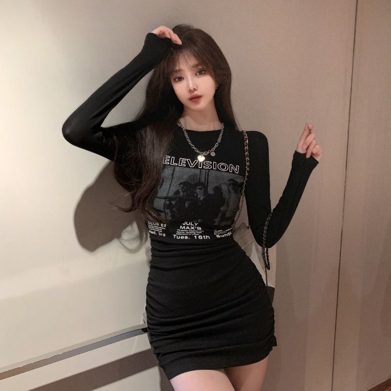 COZOK Đầm tay dài cổ tròn dáng ôm in chữ thời trang