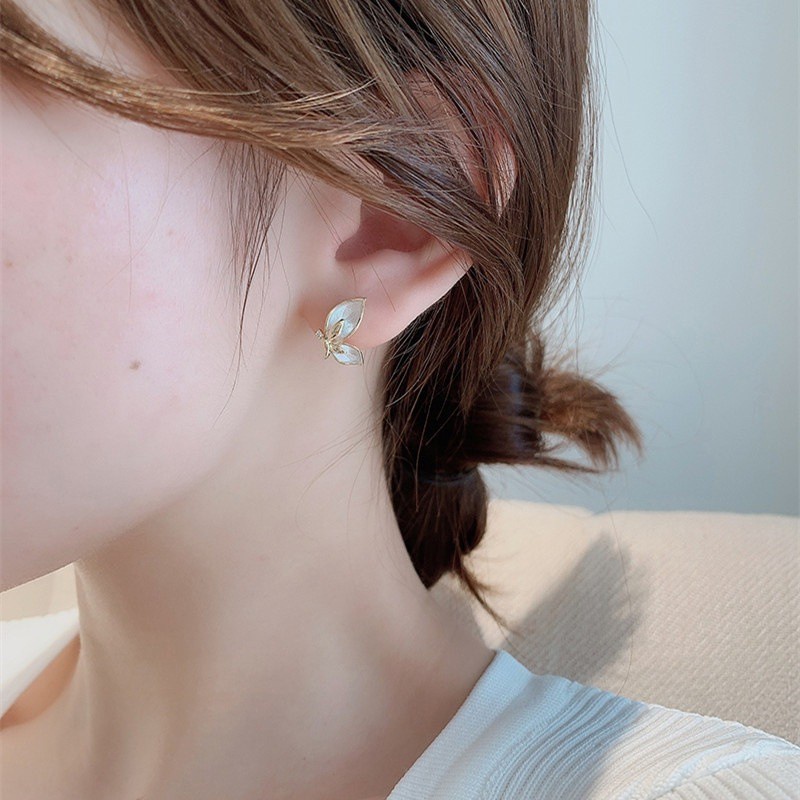 Bông Tai Mạ Bạc 925 Hình Bướm Đơn Giản Thời Trang Dành Cho Nữ