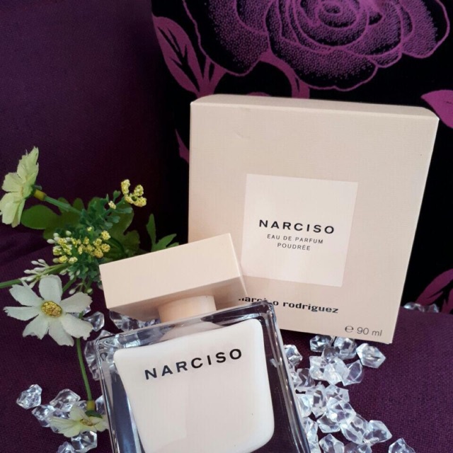 Nước hoa Narciso hồng lùn