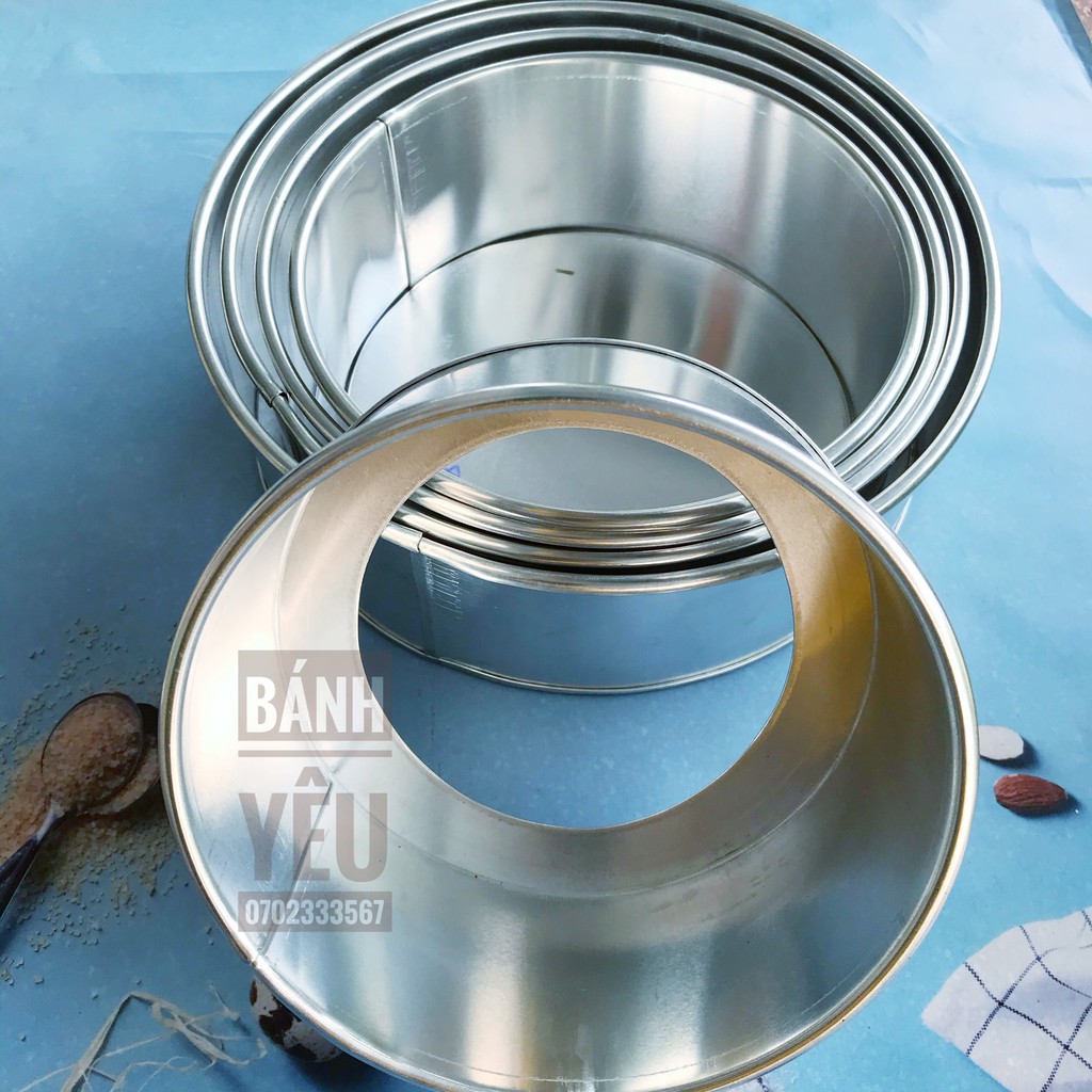 Khuôn bánh nhôm tròn đế rời