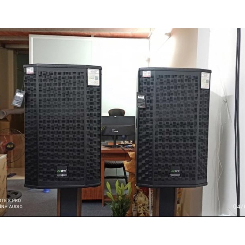 Bộ dàn âm thanh AVPRO nghe nhạc, hát karaoke - Loa full bass 30, mic ko dây, đẩy liền vang cơ hay, dễ chỉnh, chống hú
