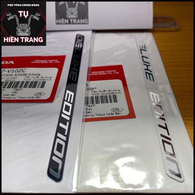 TEM CHỮ “DELUXE EDITION” MÀU INOX NỀN TRẮNG/ĐEN ZIN CHÍNH HÃNG HONDA