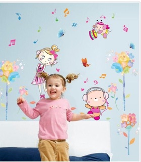 3 Decal dán tường cho bé