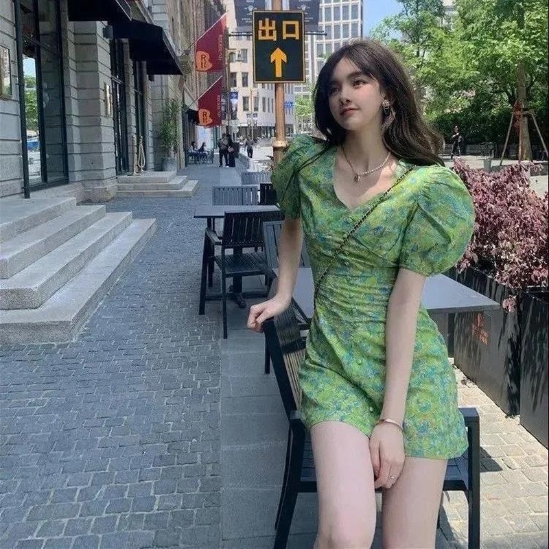 Đầm Công Chúa Mùa Hè Tay Phồng Màu Xanh Lá Họa Tiết Hoa Vỡ Kiểu Công Chúa Xinh Xắn