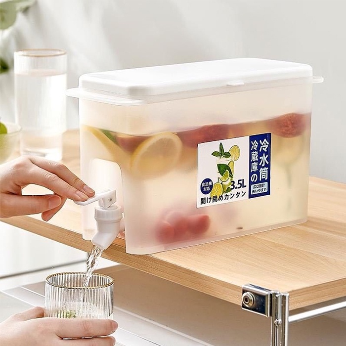 Bình đựng nước có vòi để tủ lạnh 3,5L Việt Nhật