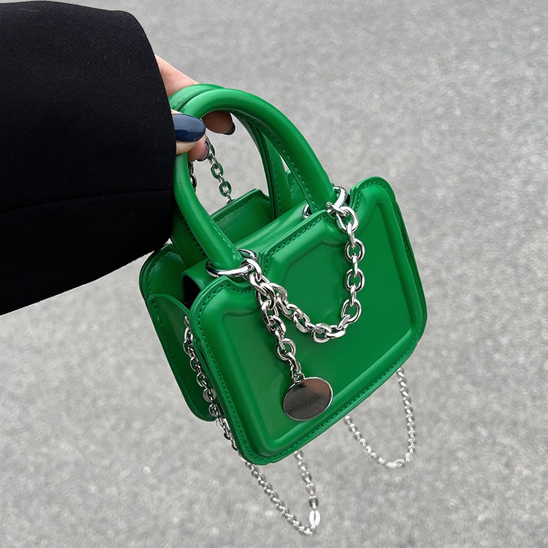 Túi Đeo Vai Phối Dây Xích Thiết Kế Giản Dị Thời Trang