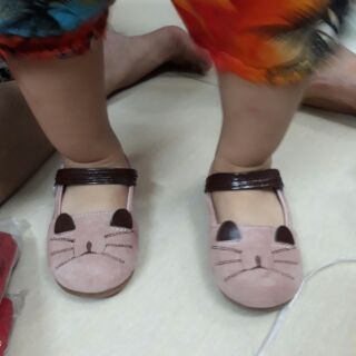 Giày mèo da lộn