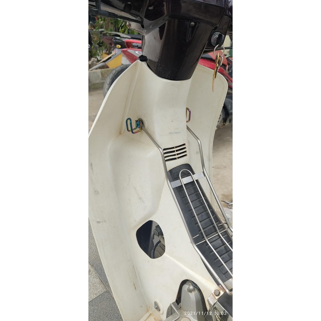 Móc Treo Đồ Inox 7 màu  dành cho mọi loại Xe Máy,Moto,xe đạp