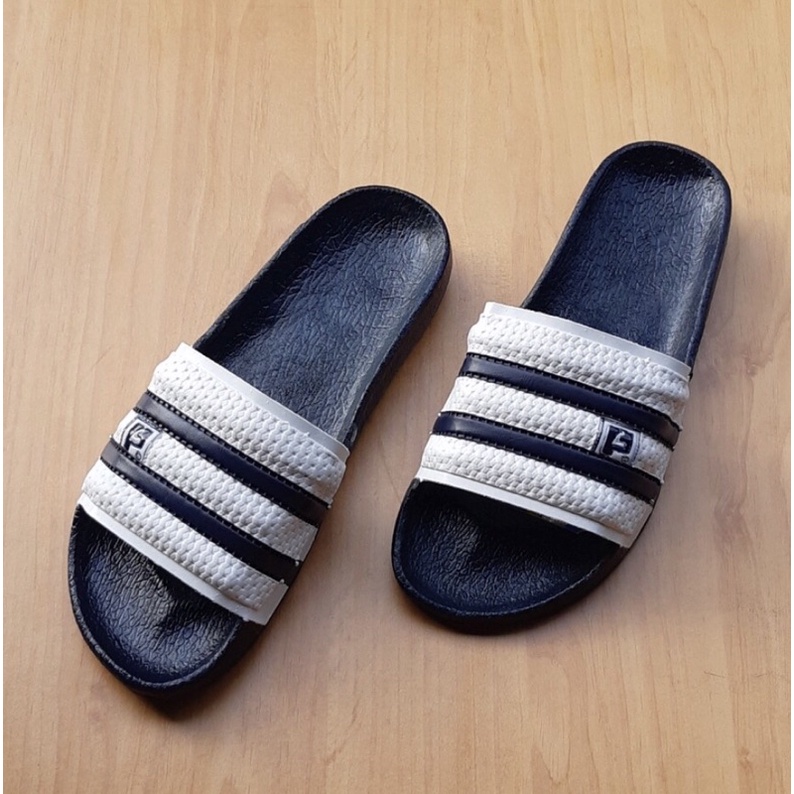 Dép nam quai ngang seven số 7 mã lai bền bỉ êm chân.