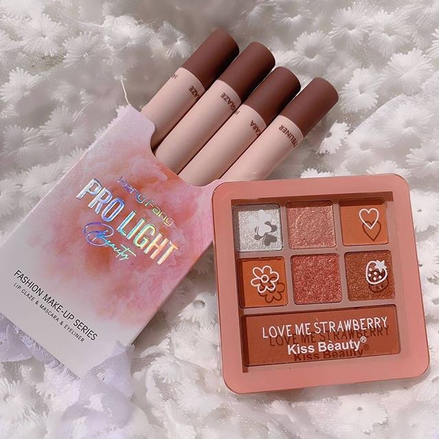 Set Trang Điểm 5 món xịn xò