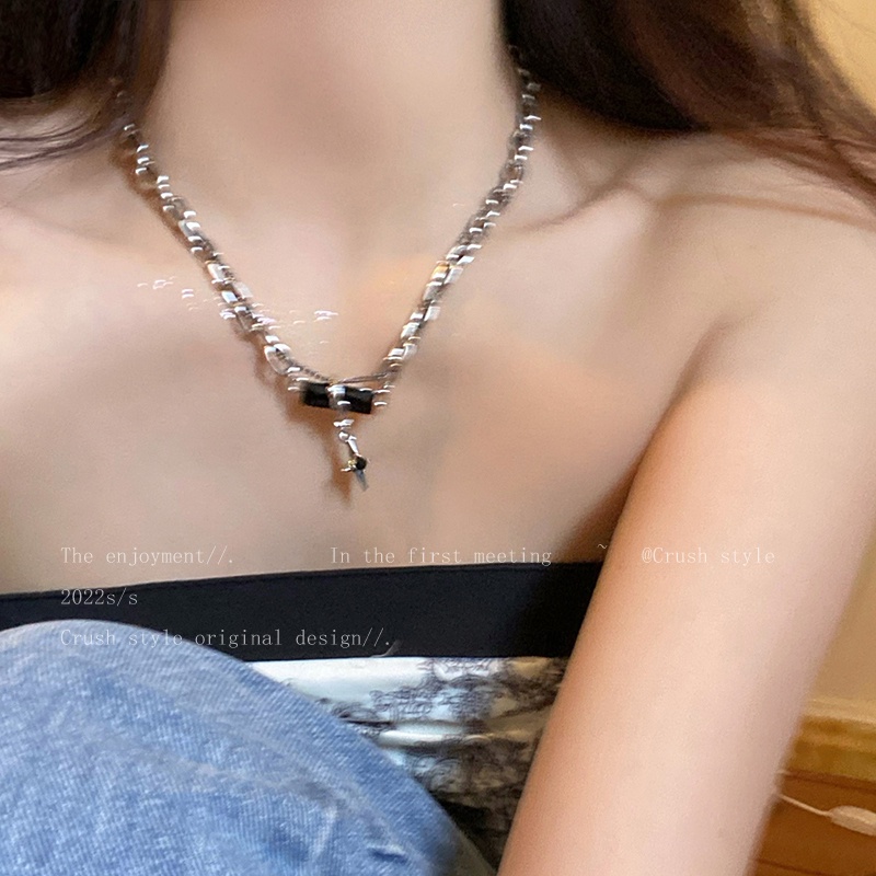 Vòng cổ Mặt Chữ Thập Đính Đá Zircon Màu Đen Phong Cách hip hop Hàn Quốc Thời Trang Cho Nữ