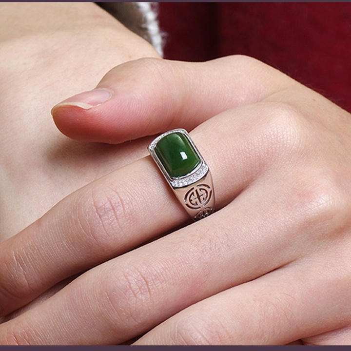 Nhẫn Đính Ngọc Lục Bảo Cho Nam Và Nữ Màu Sáng Sang Trọng Thời Trang Phong Cách Cổ Điển