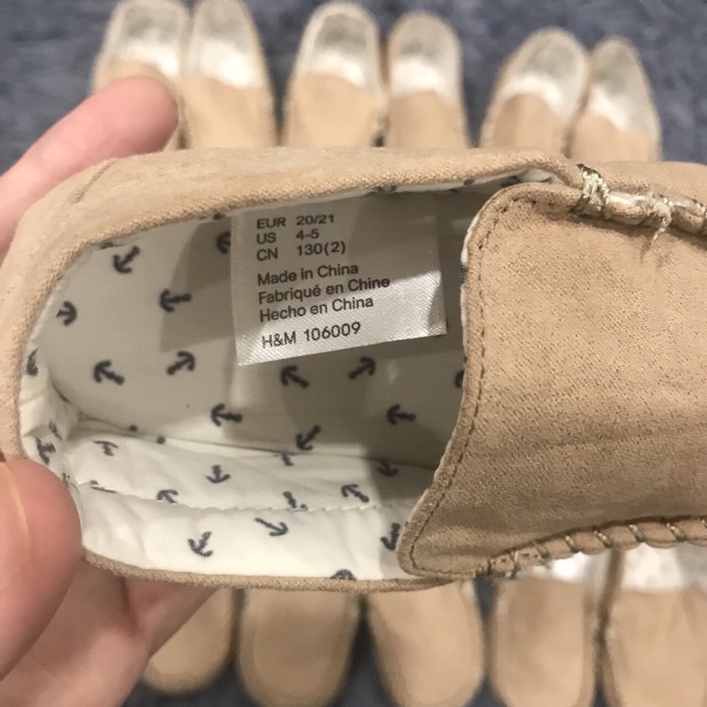 Giầy slip on hm