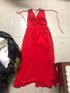 ĐẦM MAXI ĐỎ CỔ YẾM ĐAN DÂY (KÈM HÌNH THẬT)