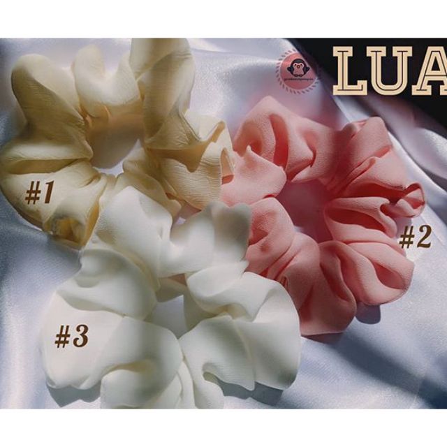 SCRUNCHIES (Vòng đeo tay cột tóc)