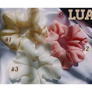 SCRUNCHIES (Vòng đeo tay cột tóc)