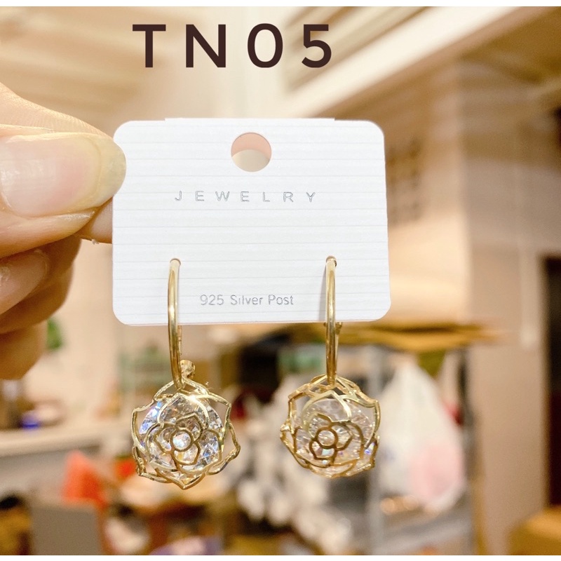 Thẻ treo hoa tai nhựa xinh xắn cho shop