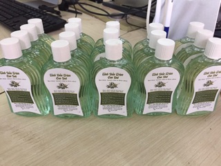 Tinh dầu tràm Con Dơi ( Chưng cất thủ công)