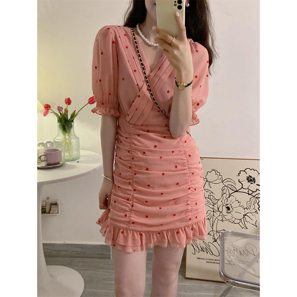 Đầm chiffon Đuôi Cá Ngắn Tay Phồng Thêu Họa Tiết Ngọt Ngào Thời Trang Mùa Hè