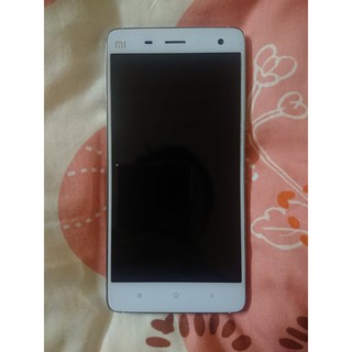 Điện thoại Xiaomi Mi 4 treo logo